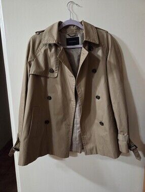 Banana Republic cropped trench coat